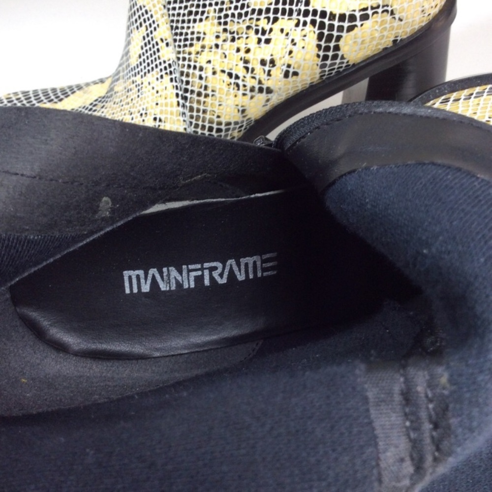 Mainframe Cream & Black Y2K Snakeskin Block Boots Square Toe Size: 6.5 - Picture 10 of 10